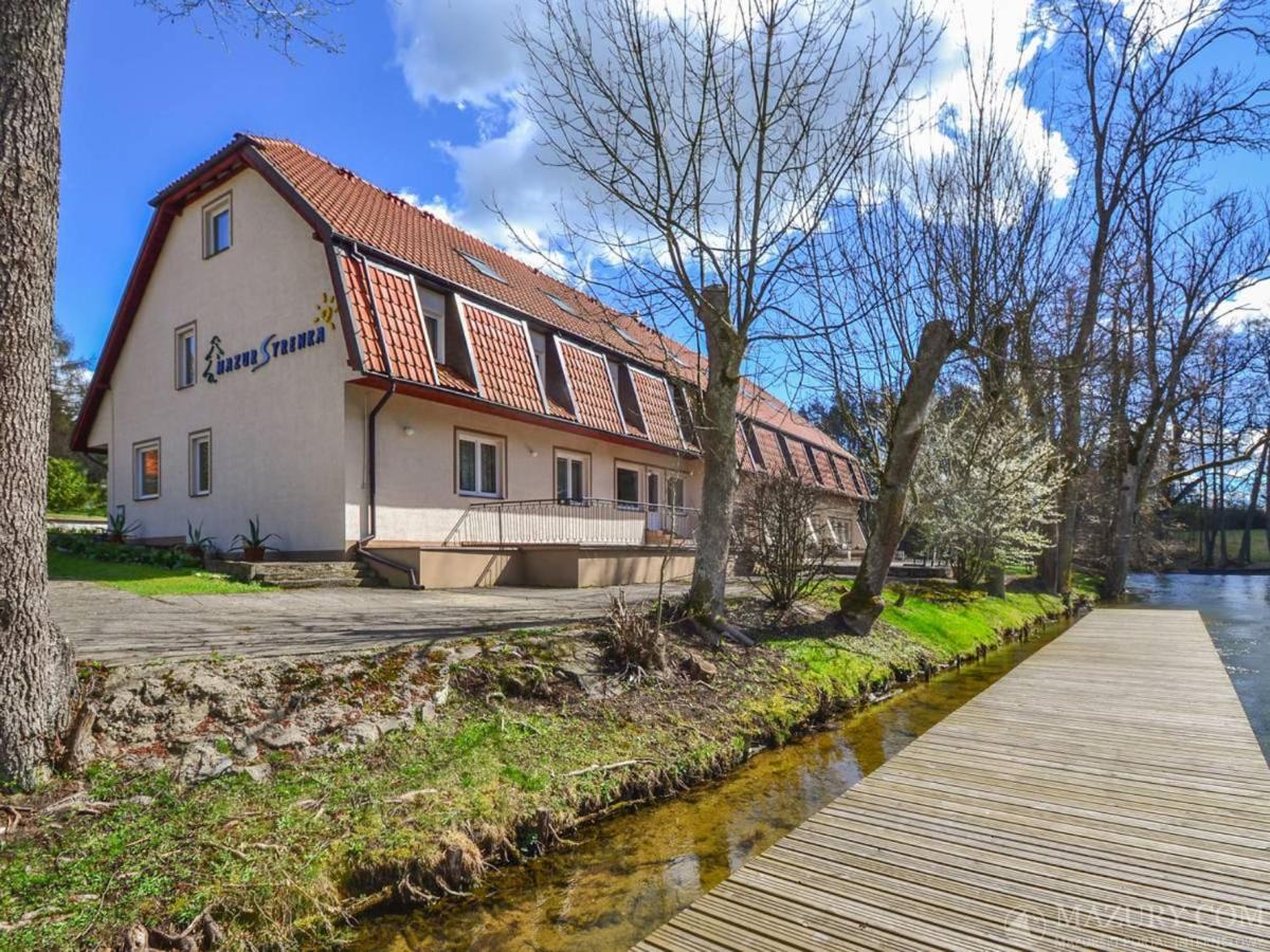 Kompleks Wypoczynkowo-Konferencyjny Mazur-Syrenka Krutyn Exterior photo